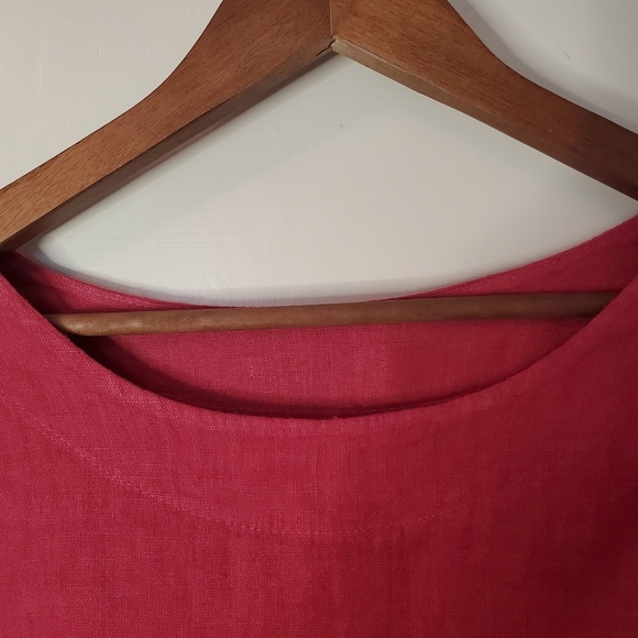 Italian Linen Top – Size M – Deep Rose - Picture 2 of 4